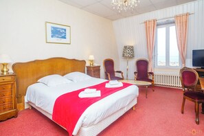 Deluxe-Doppelzimmer | Hochwertige Bettwaren, Select-Comfort-Betten, individuell eingerichtet