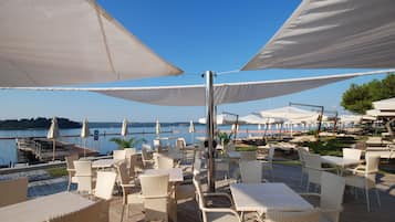 Private beach nearby, beach massages