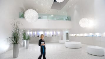 Espace de soins pour les couples, sauna, bain à remous, hammam, hammam