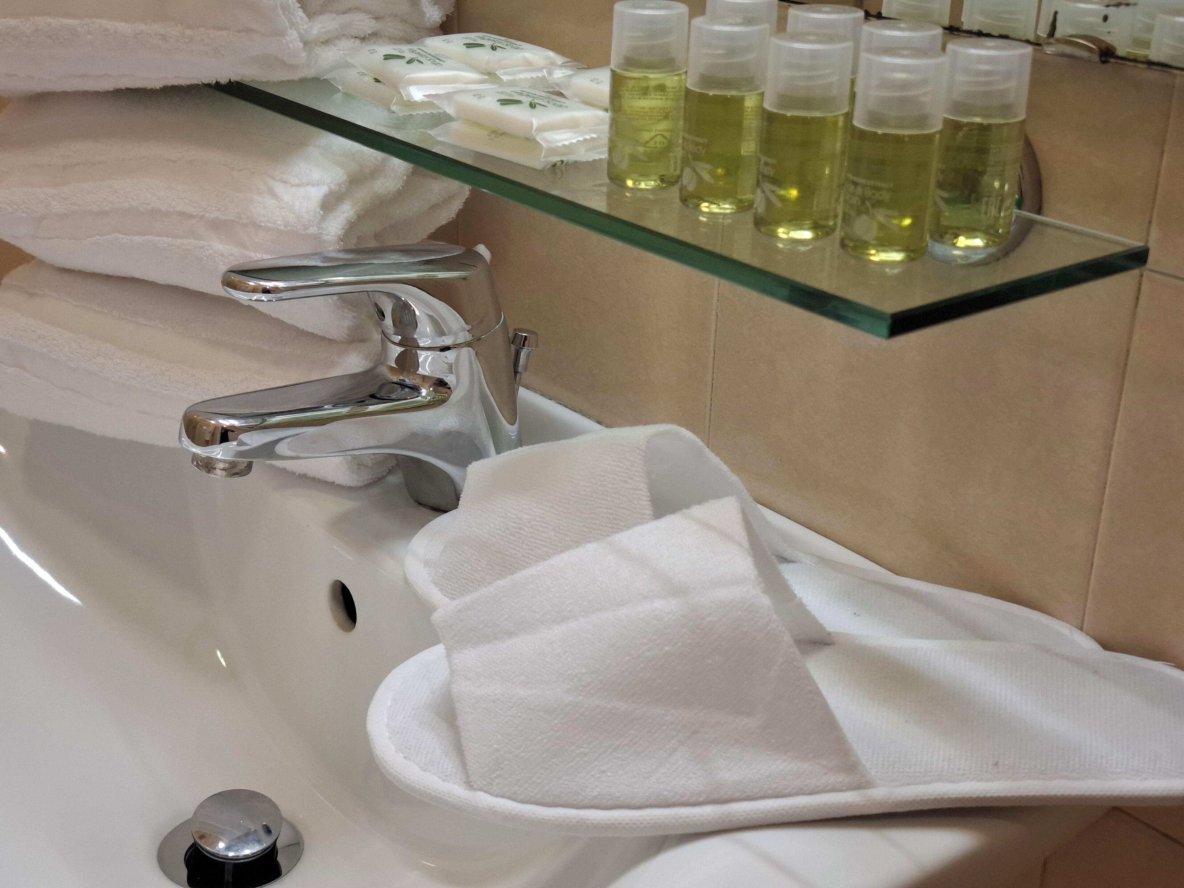 deep-soaking bathtub, free toiletries, hair dryer, slippers