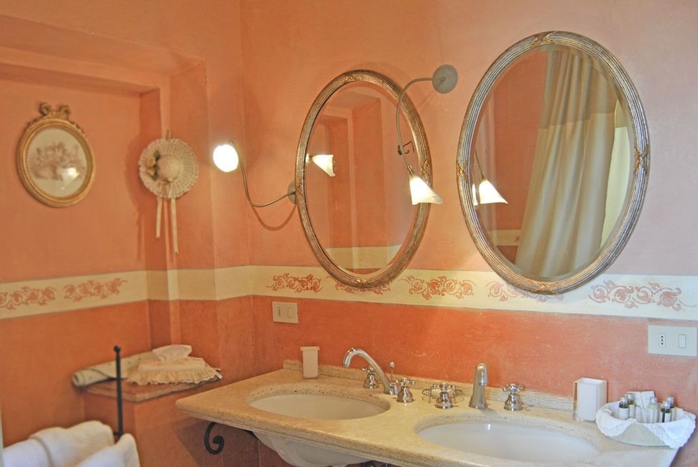 Villa Cicolina by null