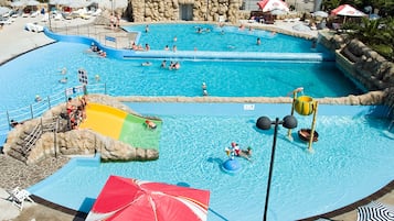 Indoor pool, outdoor pool, sun loungers