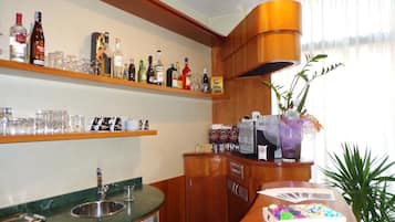 Bar (in der Unterkunft)