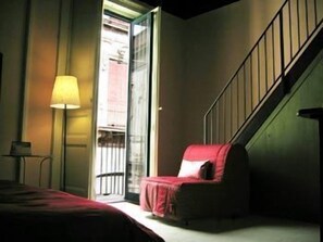 In-room safe, rollaway beds, free WiFi, bed sheets