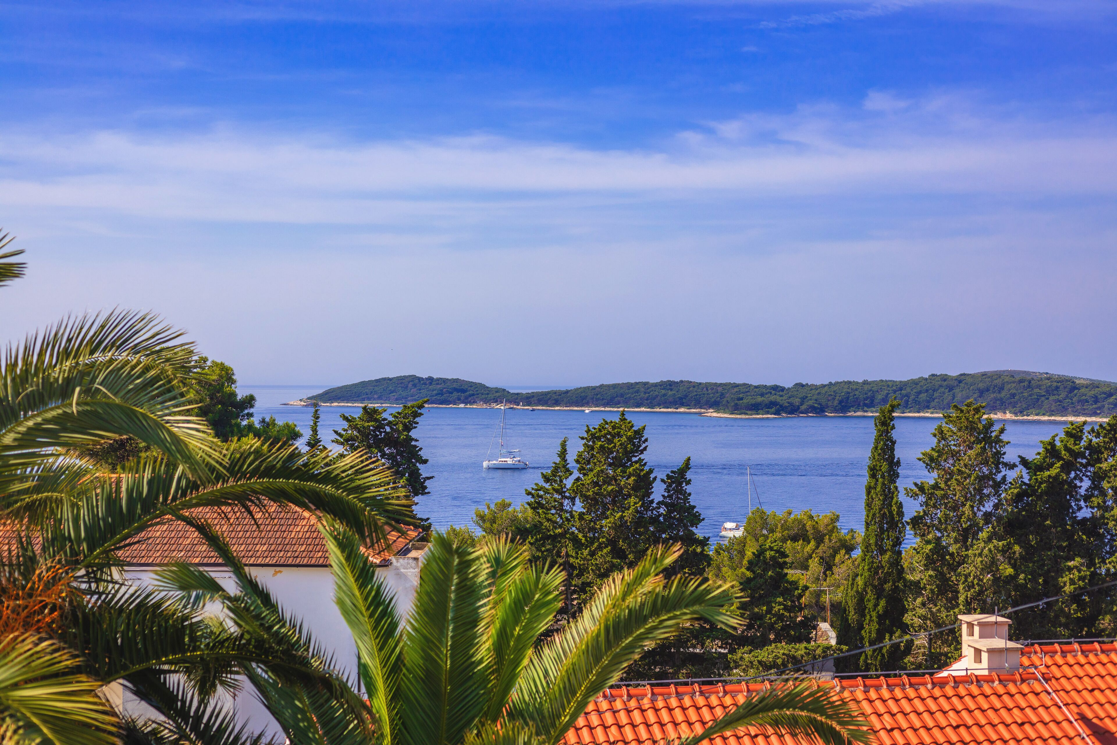 double room, sea view | water view