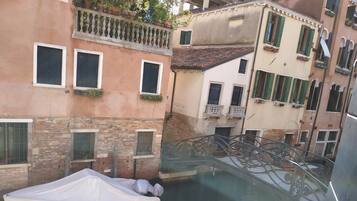 Junior Suite, Canal View | Balcony view