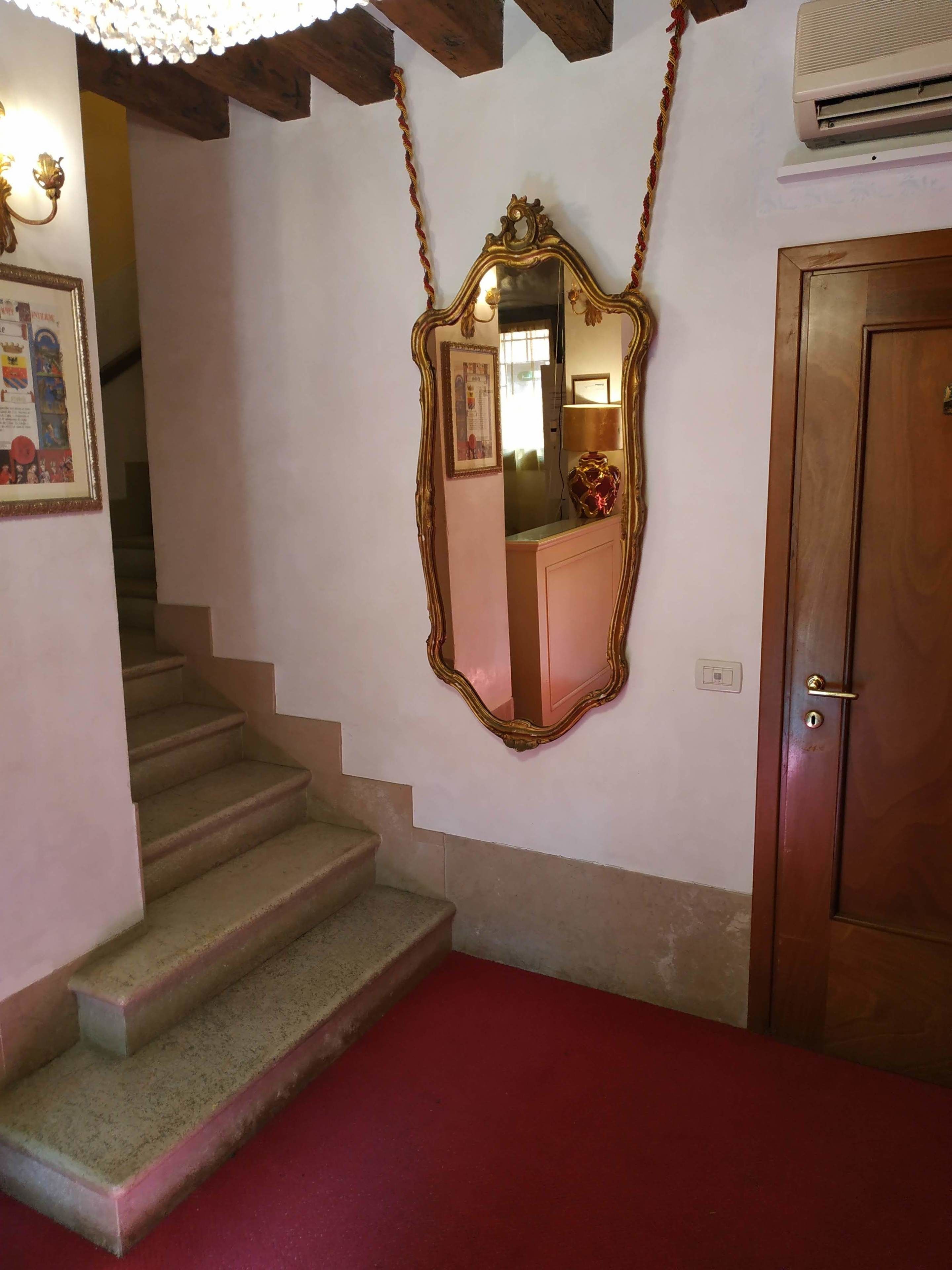 Foto - Alloggi Acquavita - checkin at "Alloggi SS Giovanni e Paolo"