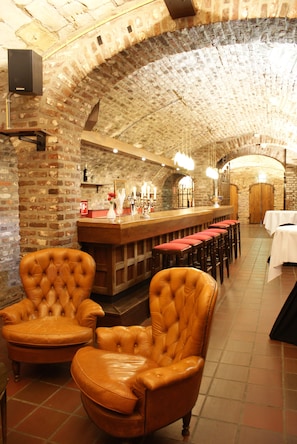 2 bars/lounges - Fletcher Hotel-Restaurant La Ville Blanche (Thorn)
