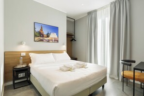 Camera Standard con letto matrimoniale o 2 letti singoli | Copriletto in piuma, con stile personalizzato