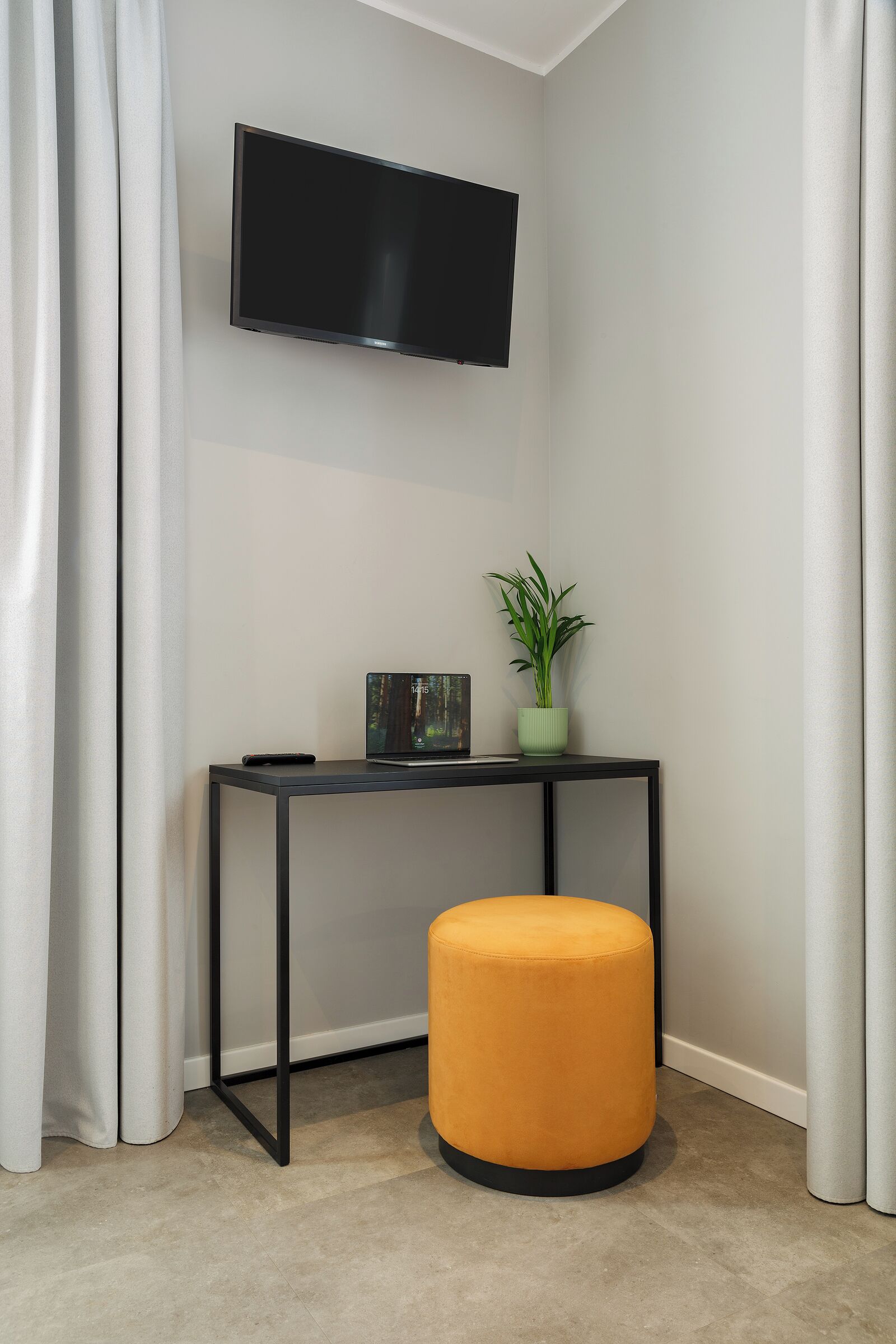 Standard Double or Twin Room | Down comforters, individually decorated, individually furnished, desk