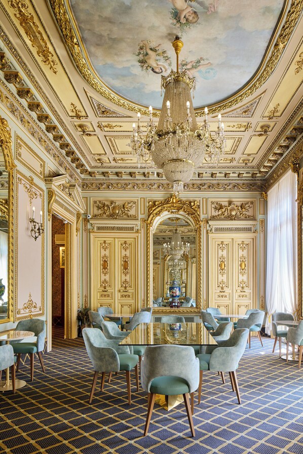 Flat-screen TV, heated floors - Hotel Continental Palacete (Barcelona)