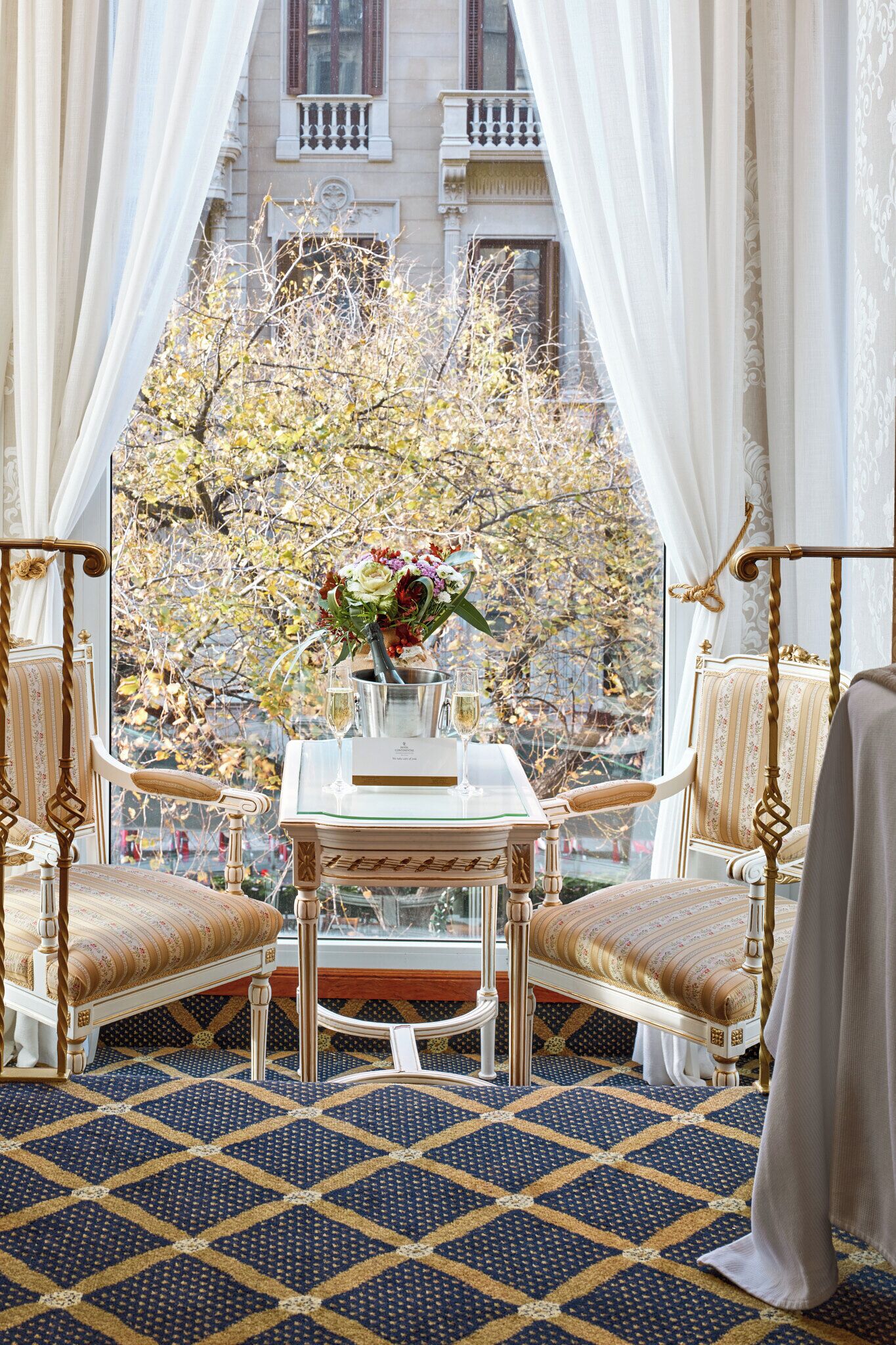 Deluxe Double or Twin Room | Premium bedding, down duvets, Select Comfort beds, in-room safe