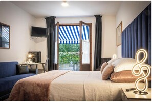 Basic Double Room, Garden View | Hypo-allergenic bedding, in-room safe, desk, soundproofing - Hotel Sonenga (Menaggio)