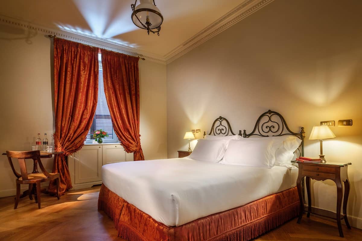 Superior Double Room | 1 bedroom, premium bedding, in-room safe, individually decorated