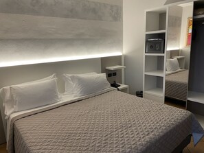 1 chambre, literie de qualité, minibar, coffre-fort