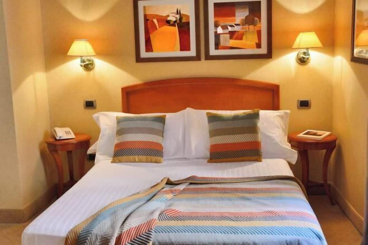 Literie de qualité supérieure, minibar, coffres-forts dans les chambres