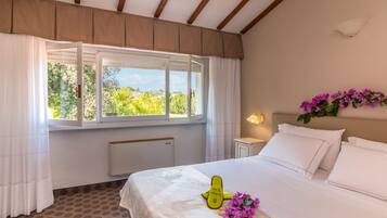 2 Schlafzimmer, Minibar, Schreibtisch, kostenloses WLAN