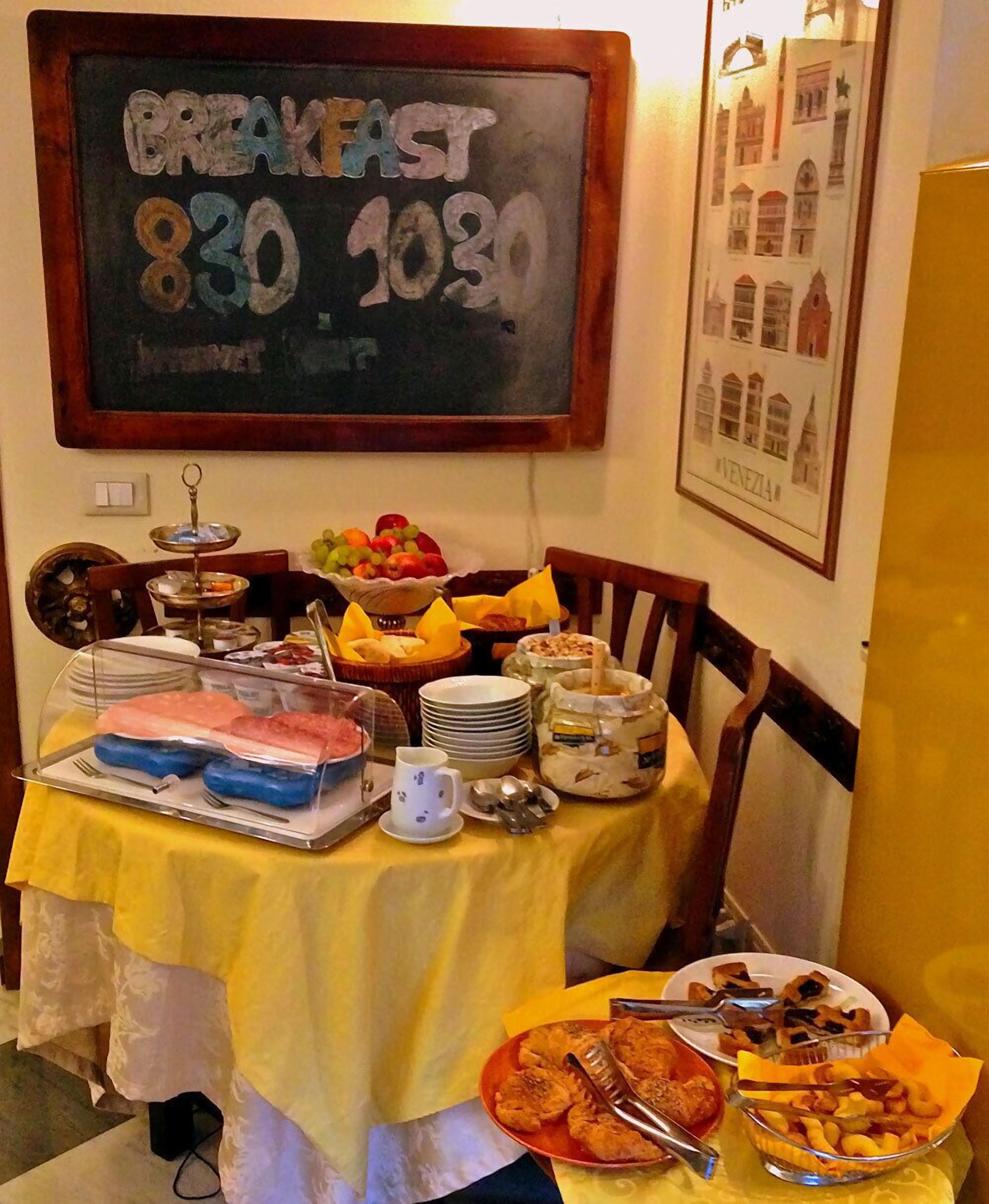 Komplett frokost er inkludert hver dag