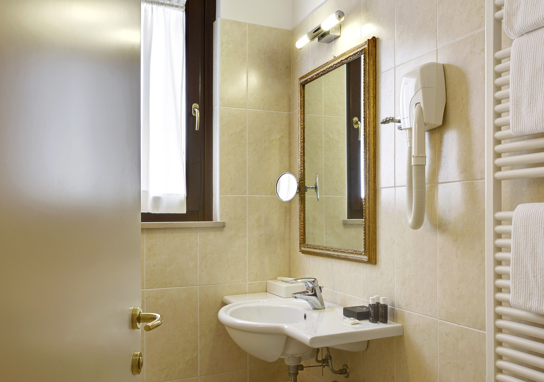 Photo - Villa Cattani Stuart XVII secolo