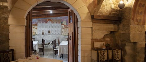 Mittagessen und Abendessen, lokale KĂŒche