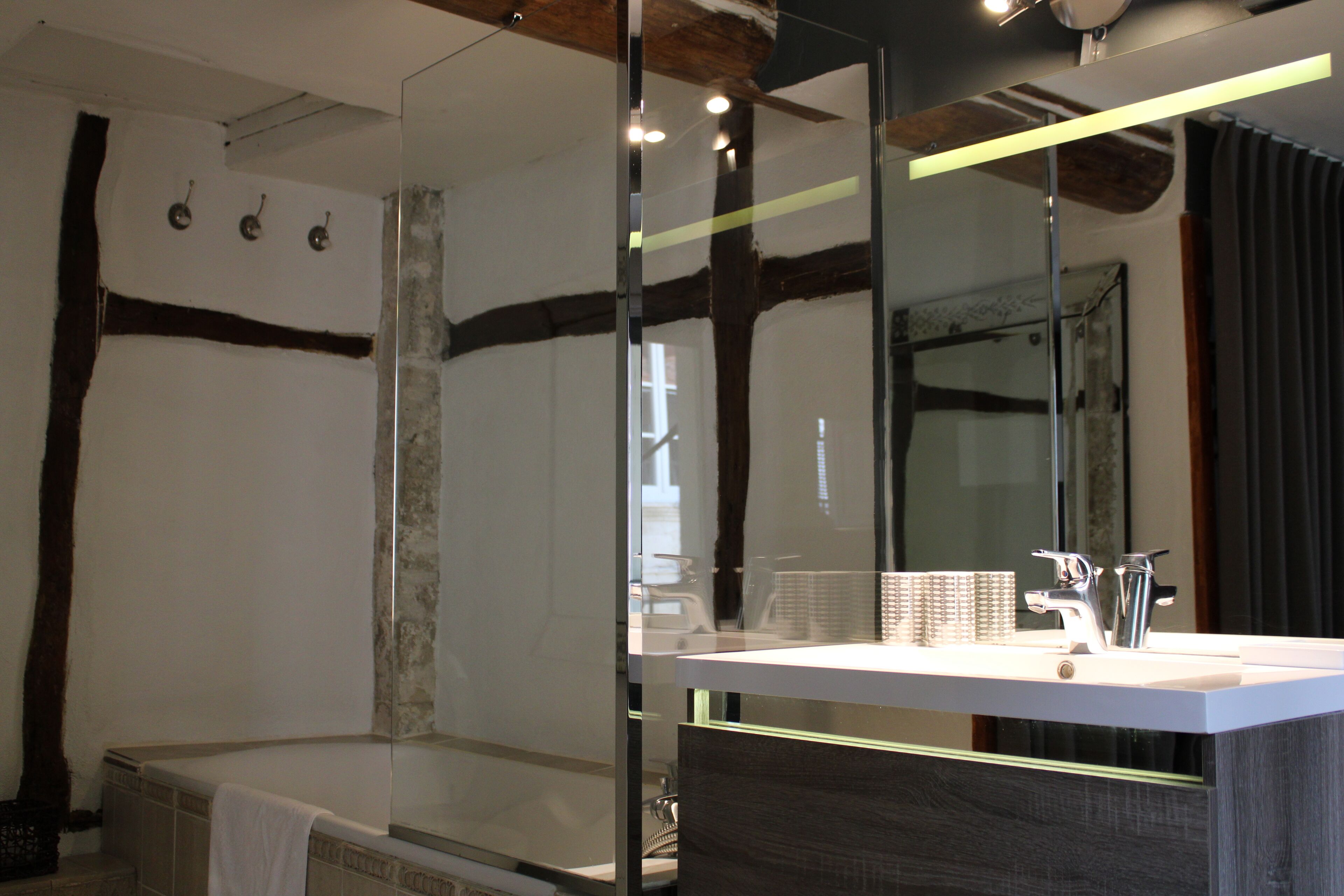 Romantische suite, en-suite badkamer (Quetzacoalt) | Gratis wifi