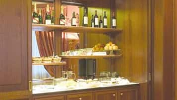 Daily buffet breakfast (EUR 15 per person)