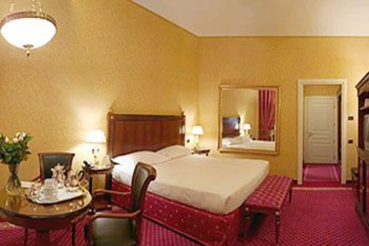 1 bedroom, minibar, in-room safe, desk