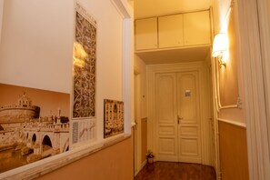 Lobby - Annette (Rome)