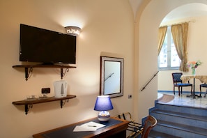 Junior Studio Suite | Room amenity - L'Antico Convitto (Amalfi)