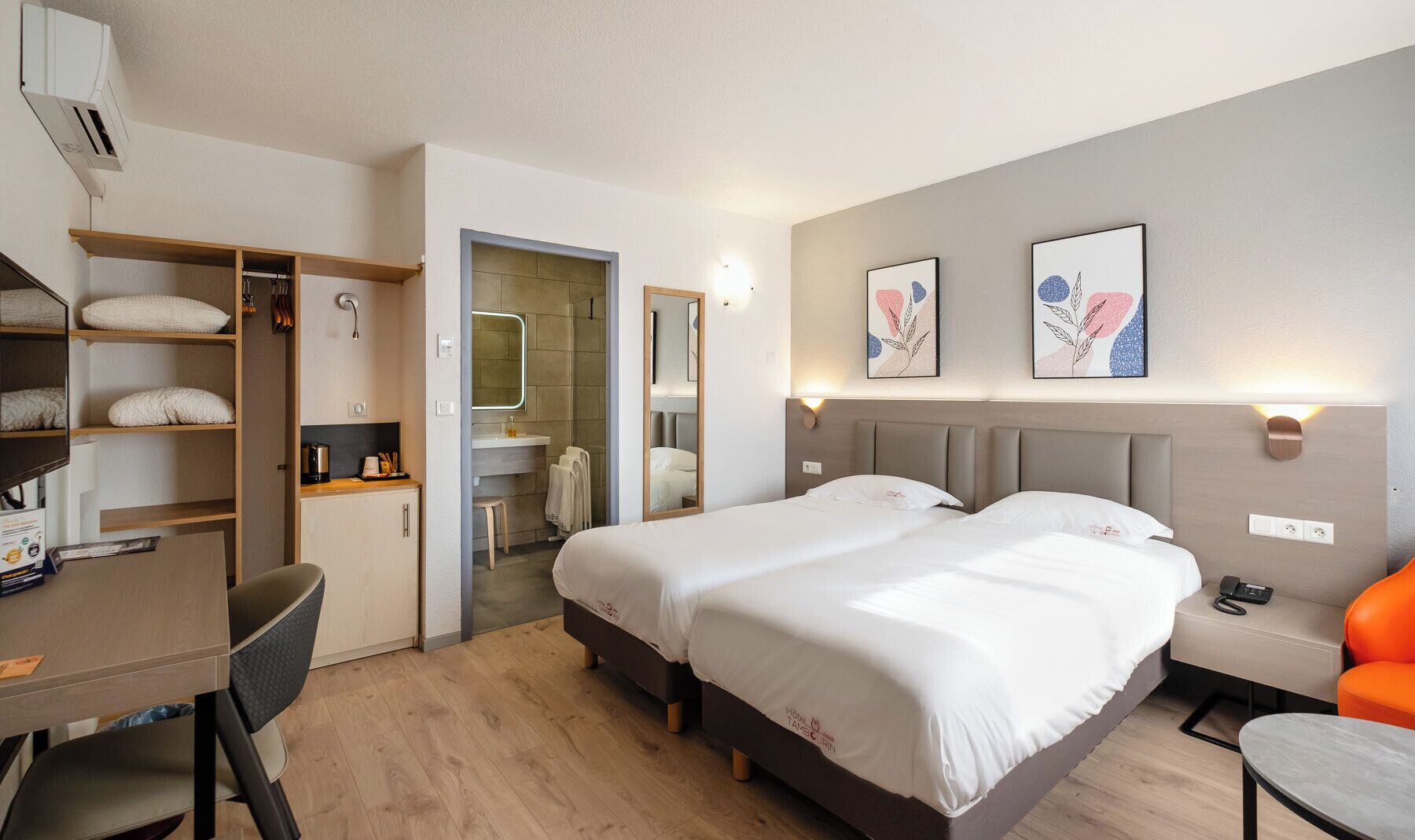 twin room | desk, blackout curtains, iron/ironing board, cots/infant beds