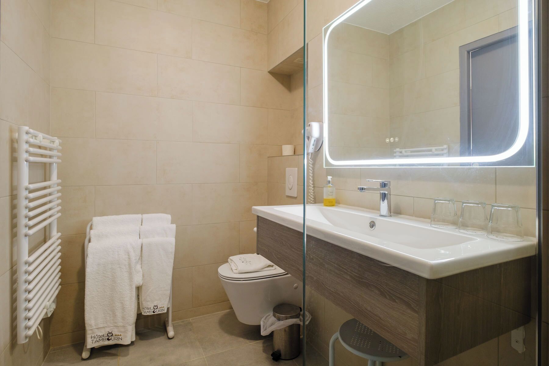 quadruple room | bathroom | hair dryer, towels