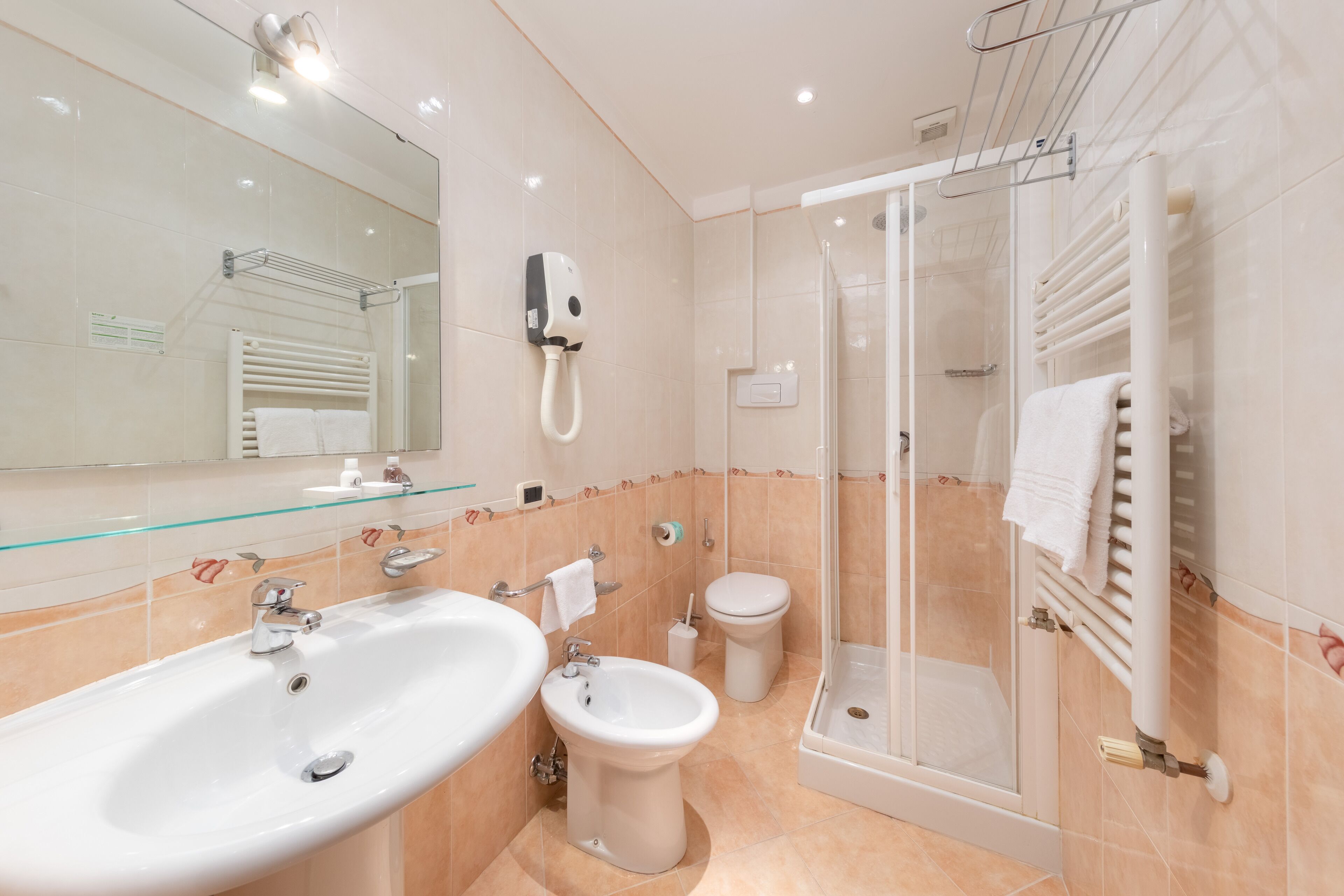 Photo - La Locandiera