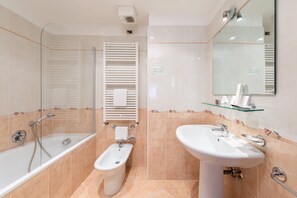 Hair dryer, towels - La Locandiera (Venice)