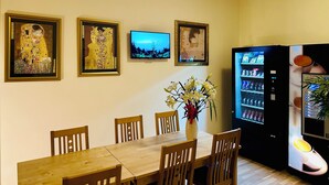 Flat-screen TV - Pension Liechtenstein (Vienna)