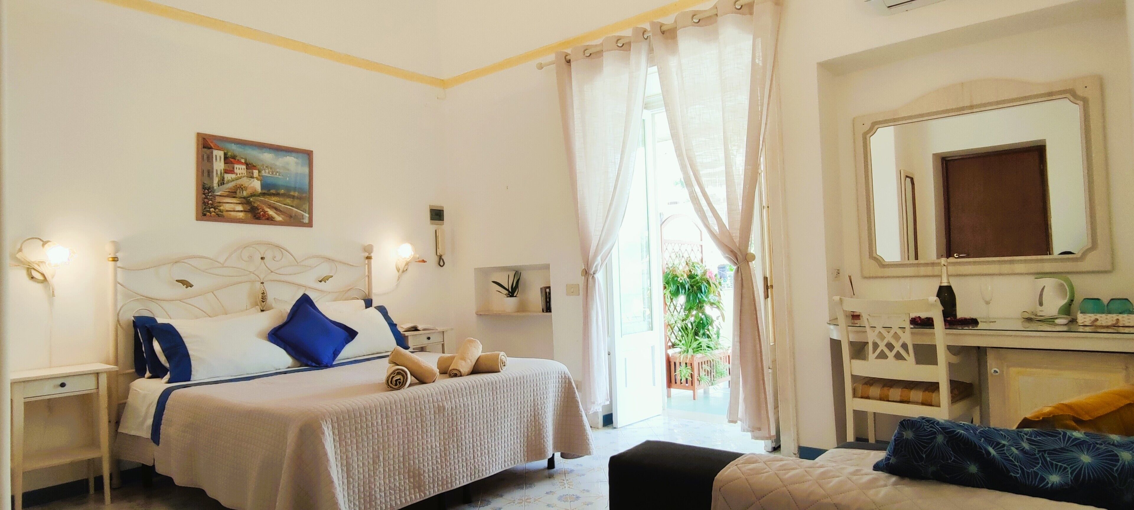 Standard Double Room, Terrace | Minibar, in-room safe, desk, blackout drapes