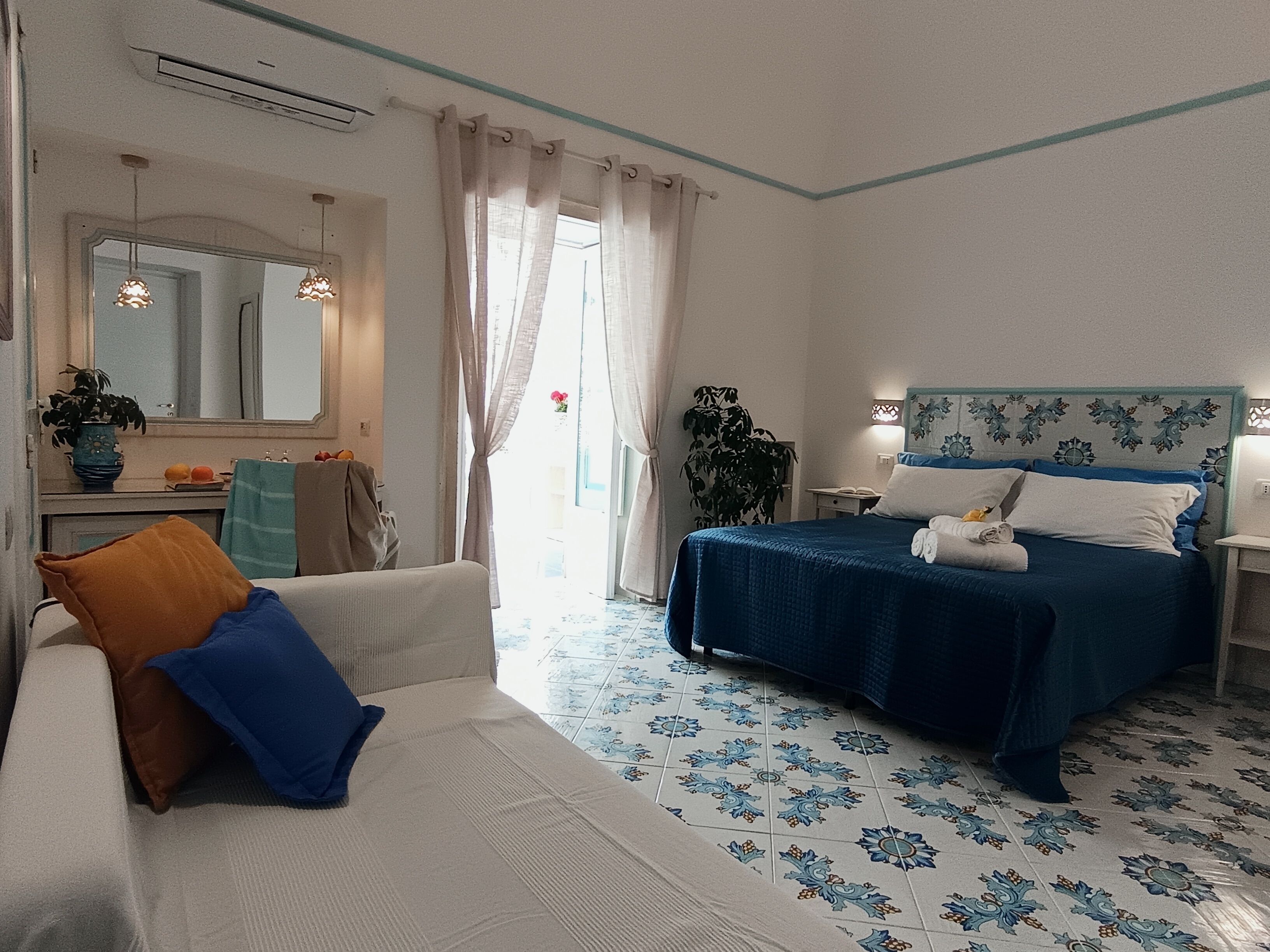 Minibar, in-room safe, desk, blackout curtains