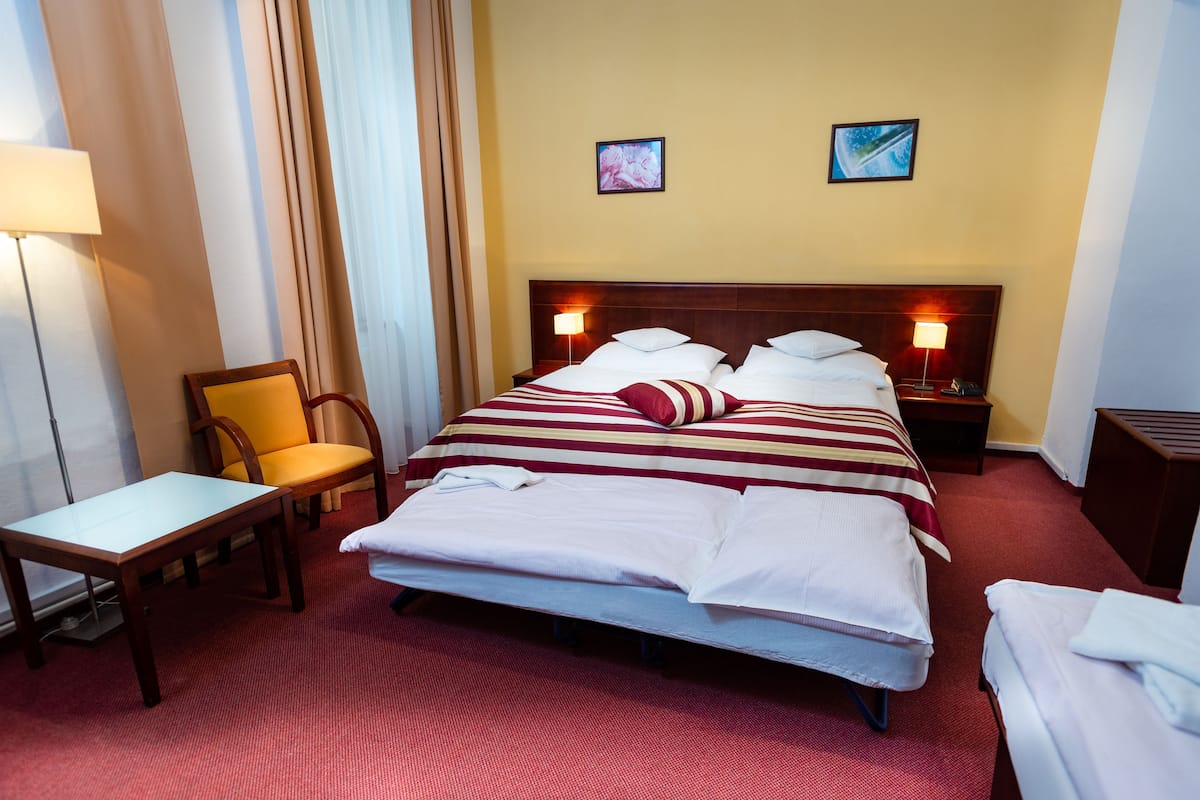 Tweepersoonskamer (2 + 2 extra bed) | 1 slaapkamer, hypoallergeen beddengoed, bedden met traagschuimmatras