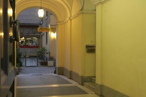 Entrée de l’hébergement