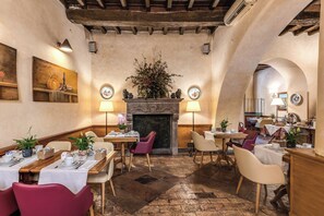 Petit déjeuner buffet compris tous les jours