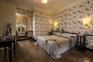Comfort Triple Room | Premium bedding, down duvets, in-room safe, blackout curtains - Boutique Hotel Anahi (Rome)