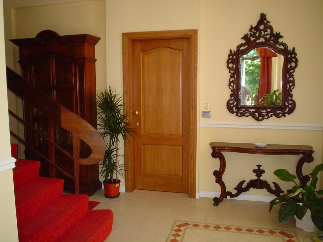 Photo - Petit Chateau