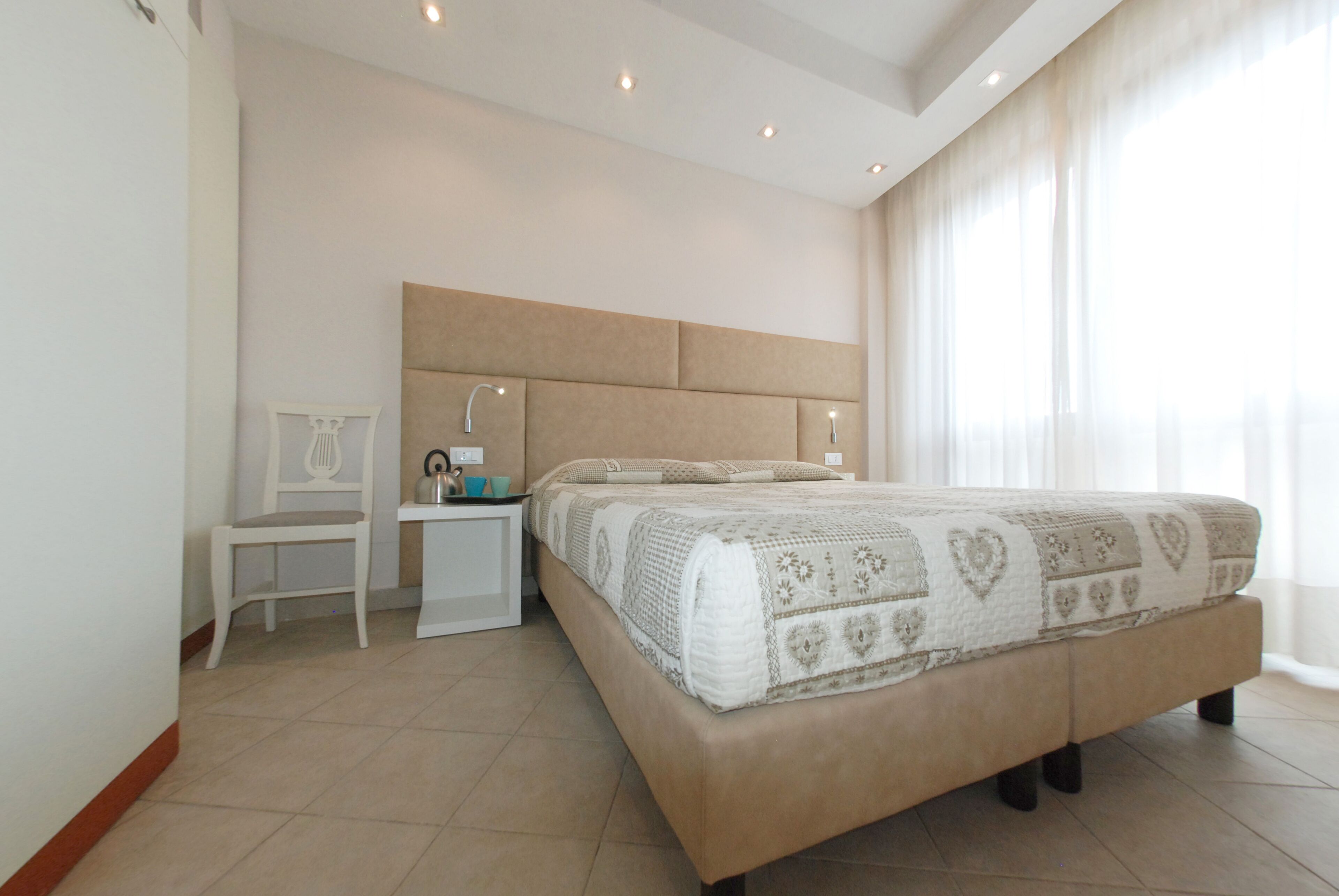 Luxury-Apartment, 2  Schlafzimmer | Zimmersafe, Bettwäsche