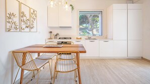 Luxury Condo, 2 Bedrooms, Garden View Via degli Alberi 7b | 専用キッチン