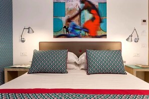 Habitación con 1 cama doble o 2 individuales | Sábanas italianas Frette, edredones de plumas, colchones viscoelásticos