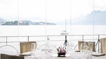 Servizio di pranzo e cena