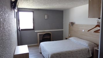 Chambre Double Standard | Bureau, chambres insonorisées, Wi-Fi gratuit