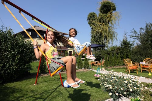 Außen-Kinderspielplatz