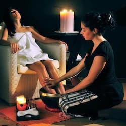 Couples treatment rooms, sauna, steam room, body treatments