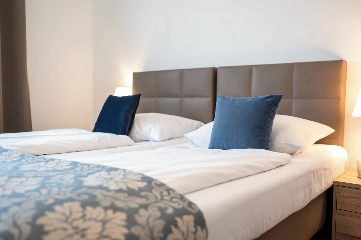 Minibar, desk, free cots/infant beds, WiFi