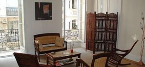 Lobby sitting area - Nice Riviera Sweet Home (Nice)